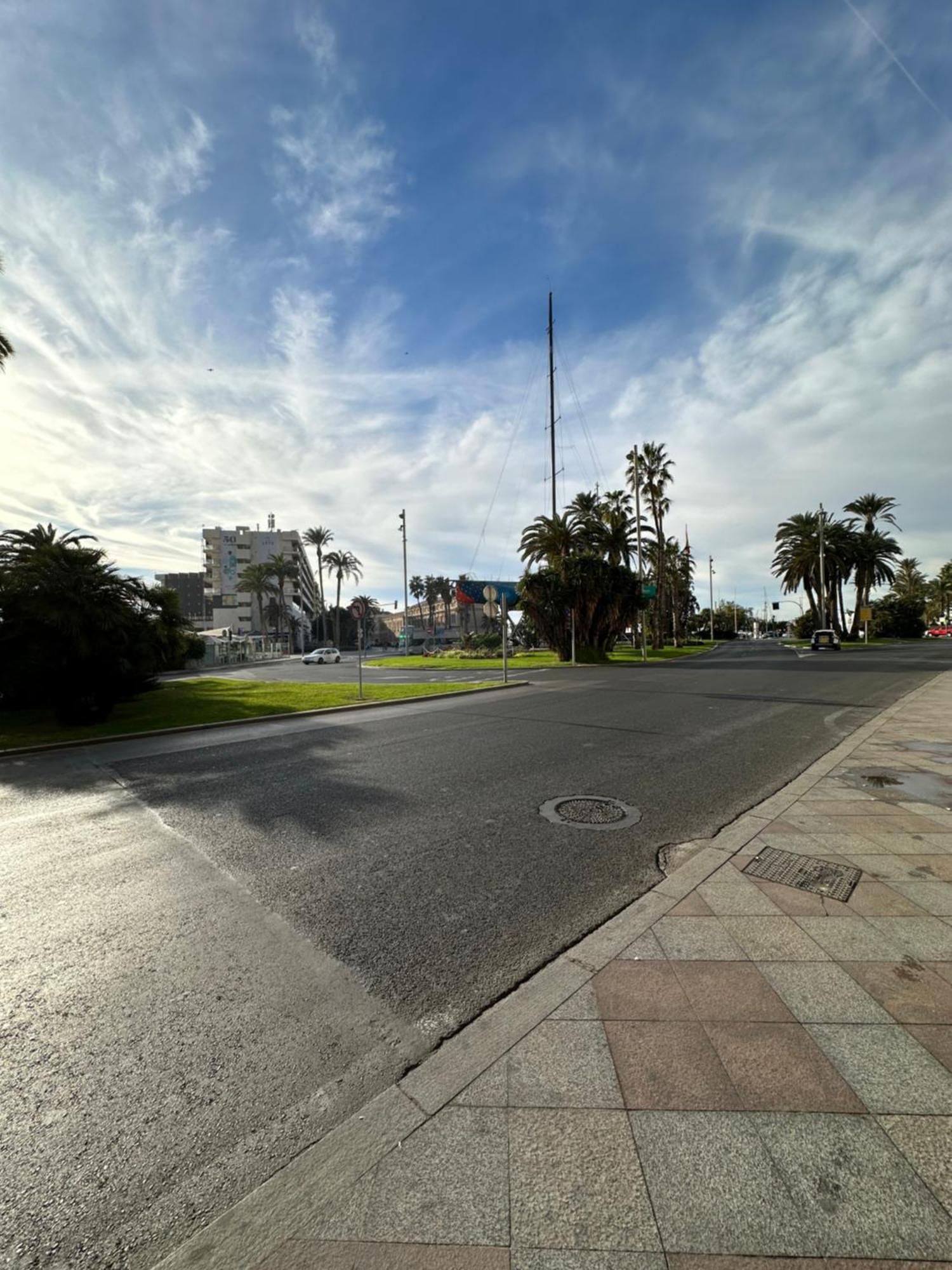 Alicante Beach And Center מראה חיצוני תמונה
