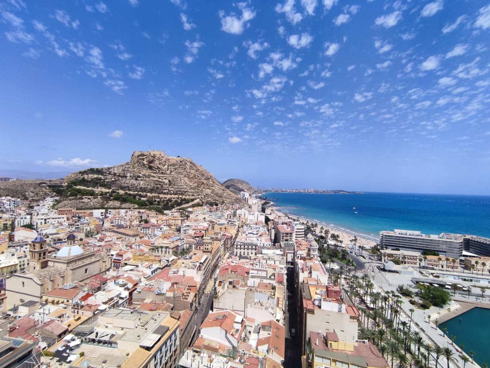 Alicante Beach And Center מראה חיצוני תמונה